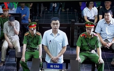 Vụ Lê Duy Phong ngồi tù: Giám đốc Sở có phạm tội đưa hối lộ?